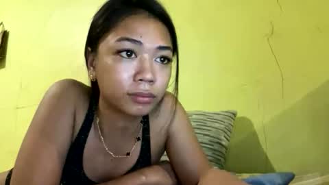 Snapshot of urfantacyjamaica chatting on 06/17/26, 04:19 ayumi reacher online show from 06/17/26, 04:19