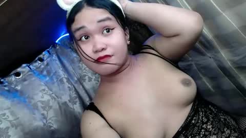 urfantasy_rabbylicious69 online show from 11/19/25, 02:39