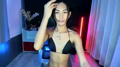 Rianne online show from 11/09/25, 04:49