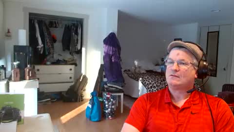 Snapshot of urfavteach50 chatting on 01/15/25, 08:05 Gregor online show from 01/15/25, 08:05