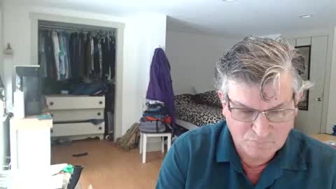 Snapshot of urfavteach50 chatting on 02/10/25, 06:03 Gregor online show from 02/10/25, 06:03