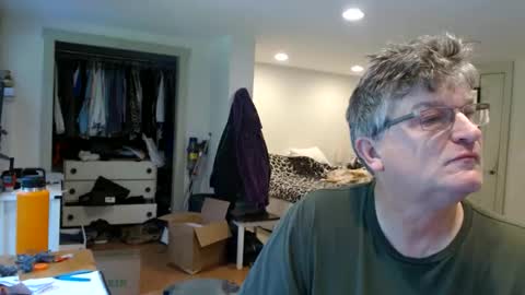 Snapshot of urfavteach50 chatting on 09/10/25, 02:06 Gregor online show from 09/10/25, 02:06