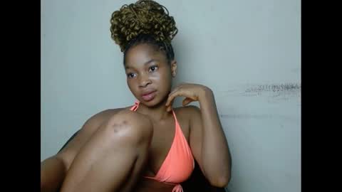 urflirtydoll online show from 01/17/25, 04:39