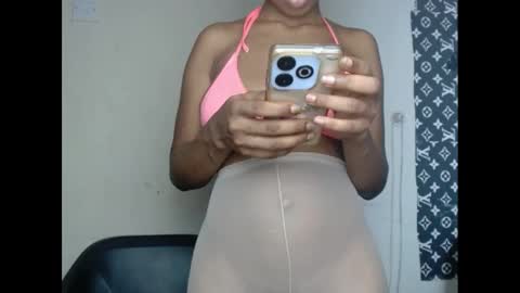 urflirtydoll online show from 02/11/25, 12:06