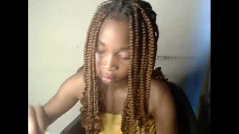 urflirtydoll online show from 03/06/25, 01:37