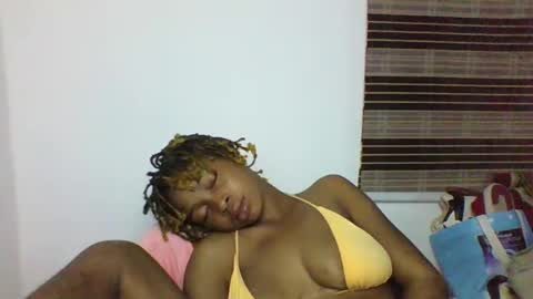 urflirtydoll online show from 10/05/25, 04:33