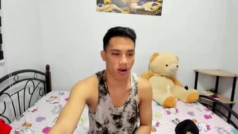 urfucker_vinz online show from 03/04/26, 12:44