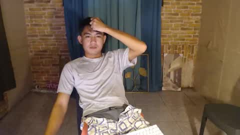 Snapshot of urfucking_nin15 chatting on 02/18/26, 09:55 urfucking_nin15 online show from 02/18/26, 09:55