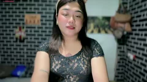 Dimple online show from 06/17/26, 04:19