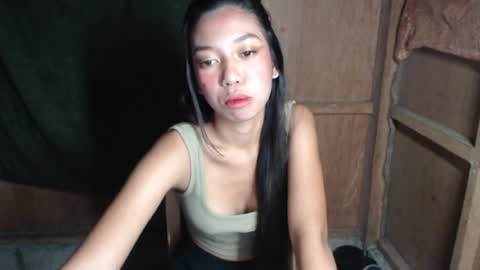 Snapshot of urgirlyflor chatting on 07/05/26, 12:34 BB online show from 07/05/26, 12:34