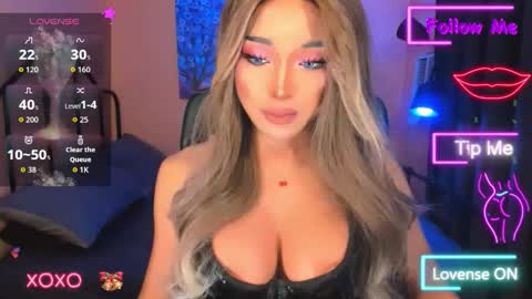 My bella 3 online show from 11/25/25, 02:00