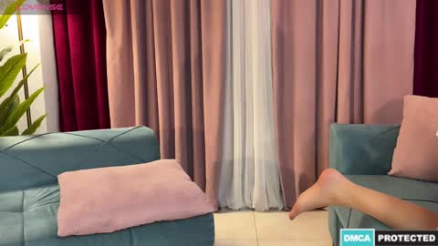 Jenny online show from 12/28/24, 08:36