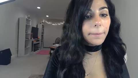 Snapshot of urgoddessmarla chatting on 09/16/25, 01:28 Goddess Marla online show from 09/16/25, 01:28