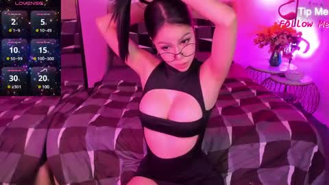 angela online show from 01/03/25, 04:22