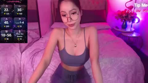 angela online show from 02/08/25, 05:40