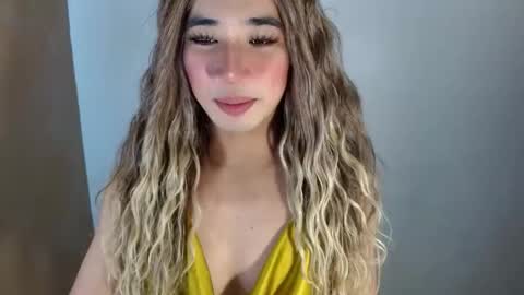 Snapshot of urguy_habibi chatting on 05/19/26, 10:05 Bib online show from 05/19/26, 10:05