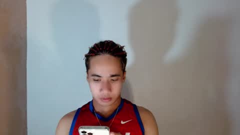 Snapshot of urguy_habibi chatting on 07/08/26, 12:09 Bib online show from 07/08/26, 12:09