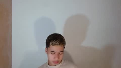Snapshot of urguy_habibi chatting on 07/20/26, 08:06 Bib online show from 07/20/26, 08:06