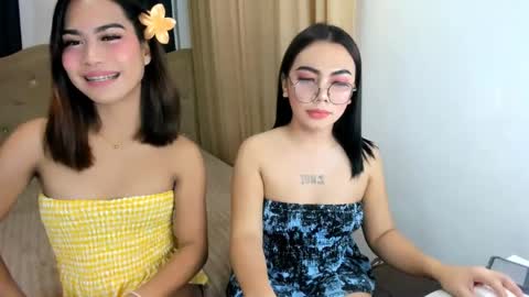 Snapshot of urhotgirl_sexyariela chatting on 05/21/26, 06:15 urhotgirl_sexyariela online show from 05/21/26, 06:15