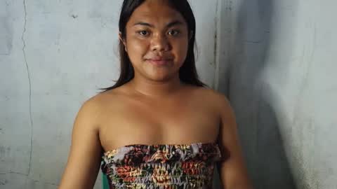 Snapshot of urhottie_bella chatting on 02/05/26, 01:10 urhottie_bella online show from 02/05/26, 01:10