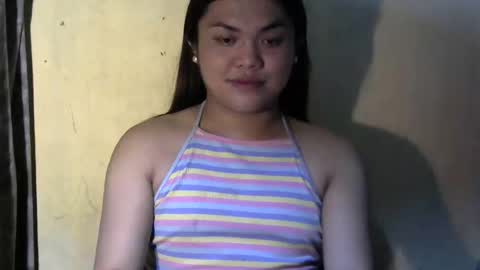 Snapshot of urhottie_bella chatting on 02/21/26, 05:47 urhottie_bella online show from 02/21/26, 05:47