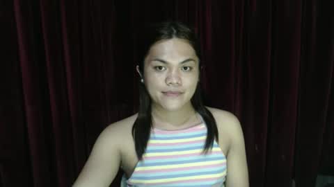 urhottie_bella online show from 05/11/26, 04:04
