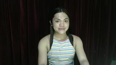 urhottie_bella online show from 05/15/26, 07:10