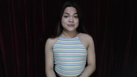 urhottie_bella online show from 05/24/26, 05:07