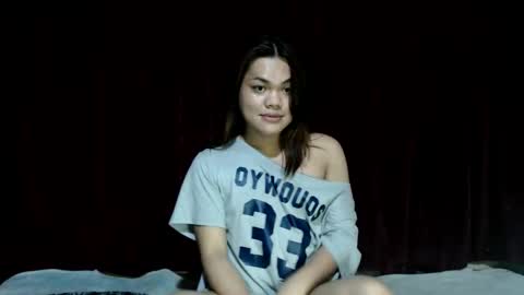urhottie_bella online show from 05/25/26, 10:10