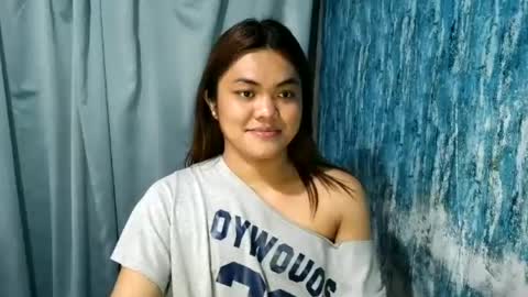 urhottie_bella online show from 06/26/26, 05:01