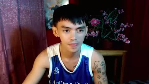 urhunky_boy online show from 06/12/26, 09:14
