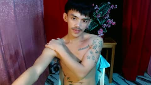urhunky_boy online show from 06/23/26, 08:18