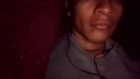 Uriel sgueme en ig  online show from 12/22/24, 05:23