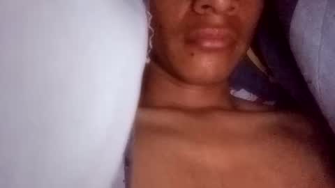 Uriel sgueme en ig  online show from 02/02/25, 10:24