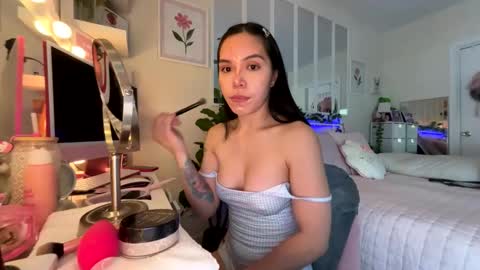 urlittlefilipina online show from 02/17/26, 04:02