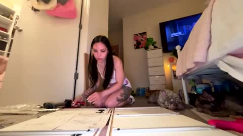 urlittlefilipina online show from 02/20/26, 12:40