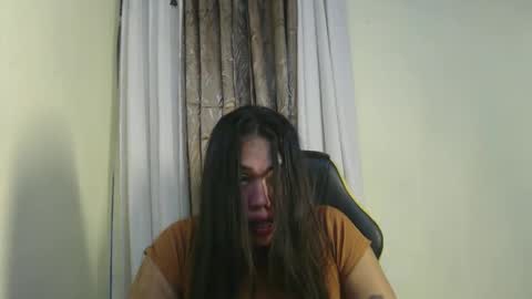 Sofie online show from 09/13/25, 08:19