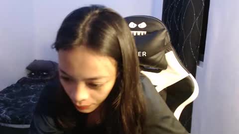 juliana online show from 11/21/25, 05:00