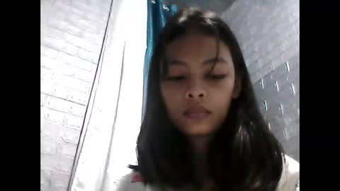 juliana online show from 12/17/25, 03:29