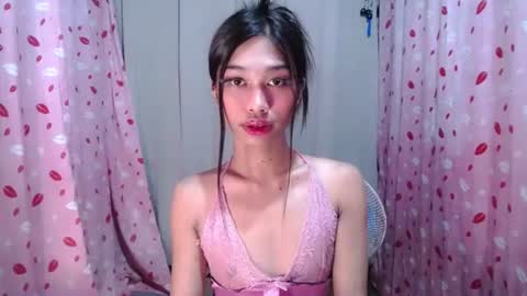 urloverjasmine_xx online show from 03/26/26, 05:51