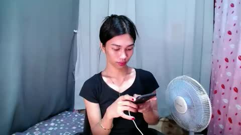 Snapshot of urloverjasmine_xx chatting on 05/15/26, 11:56 urloverjasmine_xx online show from 05/15/26, 11:56