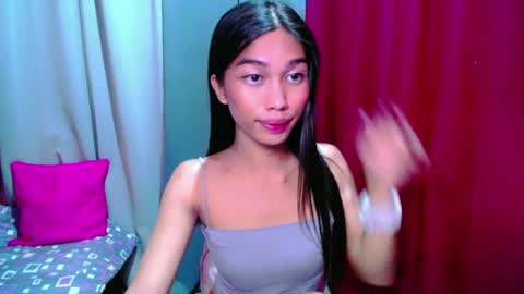 Snapshot of urloverjasmine_xx chatting on 07/08/26, 01:59 urloverjasmine_xx online show from 07/08/26, 01:59