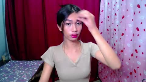 Snapshot of urloverjasmine_xx chatting on 07/24/26, 04:27 urloverjasmine_xx online show from 07/24/26, 04:27