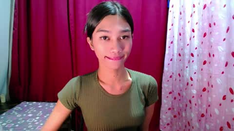Snapshot of urloverjasmine_xx chatting on 08/02/26, 01:42 urloverjasmine_xx online show from 08/02/26, 01:42