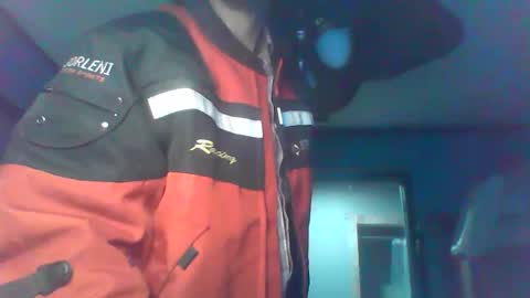 urls2025 online show from 11/28/25, 05:59