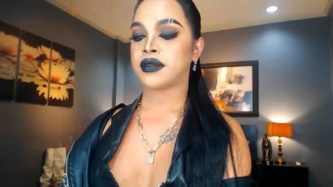 UrMajestyTyra online show from 03/04/25, 06:47