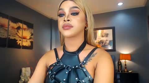 UrMajestyTyra online show from 03/12/25, 04:08