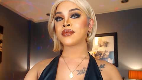 UrMajestyTyra online show from 02/04/26, 01:11