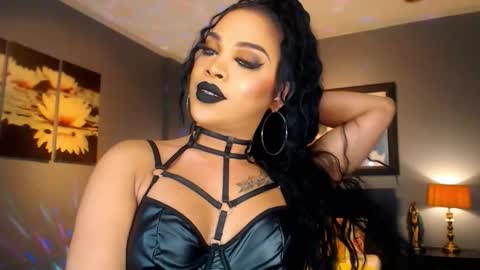 UrMajestyTyra online show from 03/28/26, 01:16