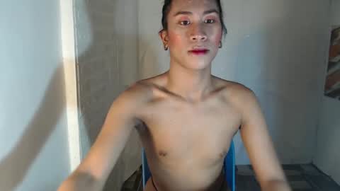 Navea online show from 02/20/25, 02:07